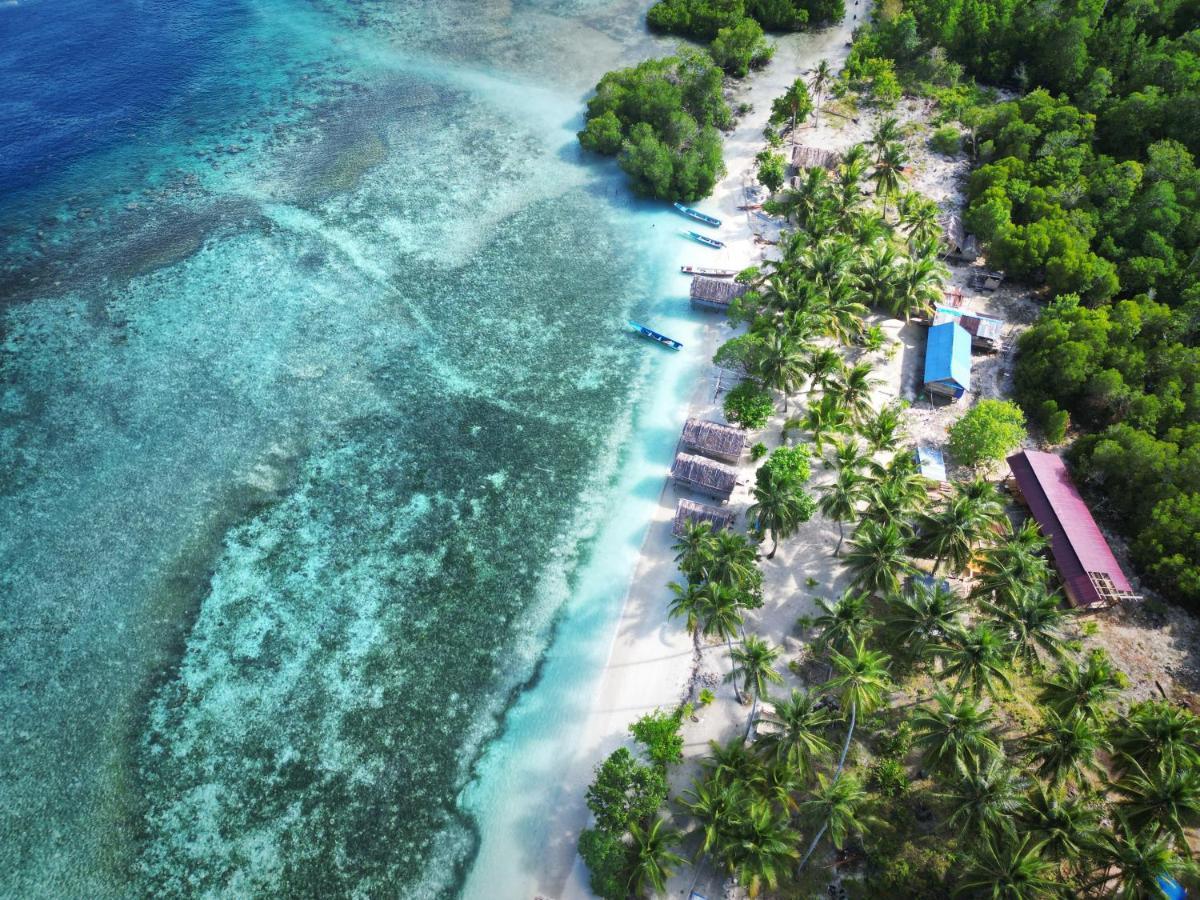 West Mansuar Homestay Pulau Mansuar Bagian luar foto